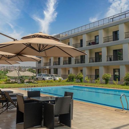 Phoenix Apartment By Link คิกาลี ภายนอก รูปภาพ