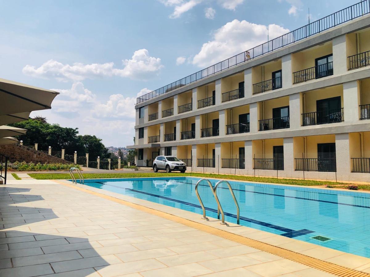 Phoenix Apartment By Link คิกาลี ภายนอก รูปภาพ