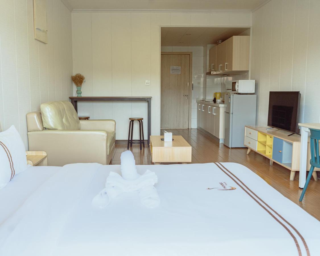Phoenix Apartment By Link คิกาลี ภายนอก รูปภาพ